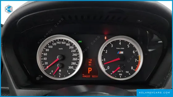 BMW X6M 4.4
