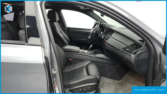 BMW X6M 4.4
