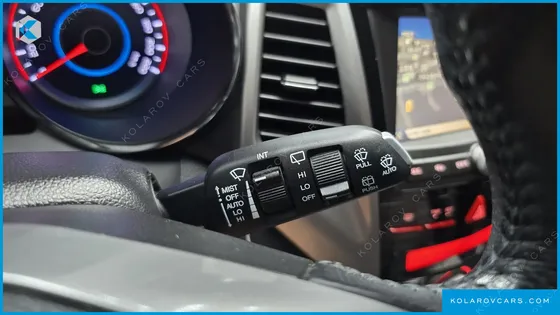 KGM - SSANGYONG TIVOLI LX 2WD