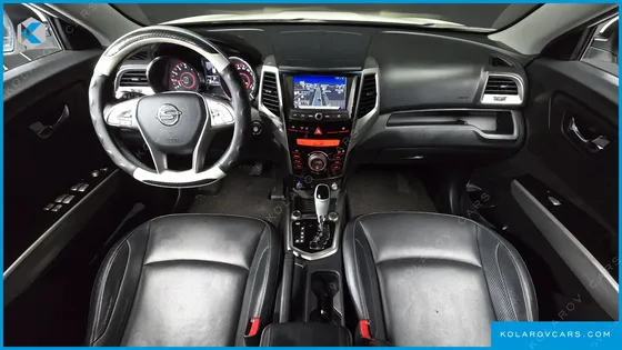 KGM - SSANGYONG TIVOLI LX 4WD