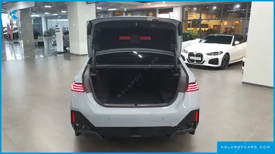 BMW 5 SERIES 520I M SPORT