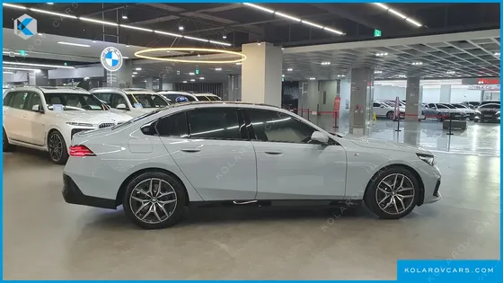 BMW 5 SERIES 520I M SPORT