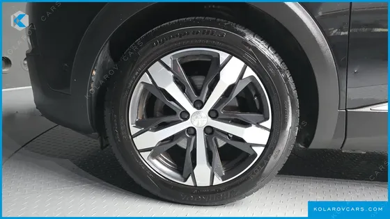 PEUGEOT 3008 1.5 BLUEHDI ALLURE