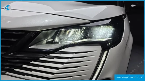 PEUGEOT 3008 1.2 PURE TECH ALLURE