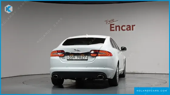 JAGUAR XF 2.0 LUXURY