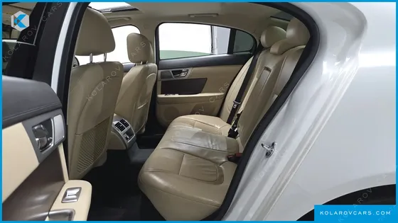 JAGUAR XF 2.0 LUXURY