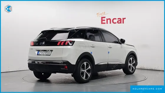 PEUGEOT 3008 1.2 PURE TECH ALLURE