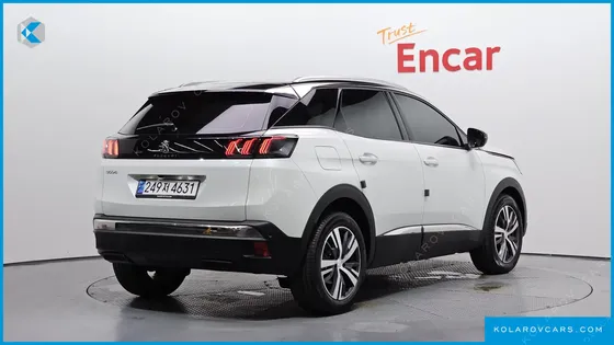 PEUGEOT 3008 1.2 PURE TECH ALLURE