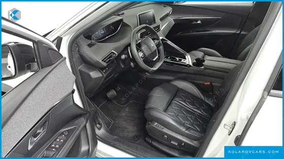 PEUGEOT 3008 1.2 PURE TECH ALLURE