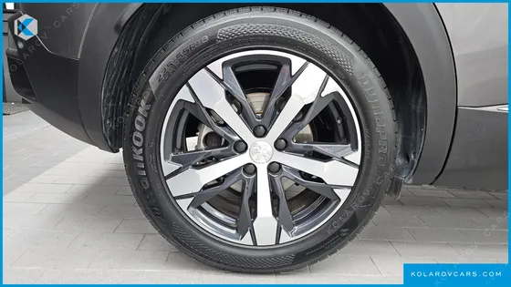PEUGEOT 3008 1.2 PURE TECH GT