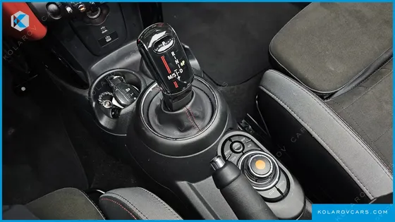 MINI COOPER CONVERTIBLE JCW