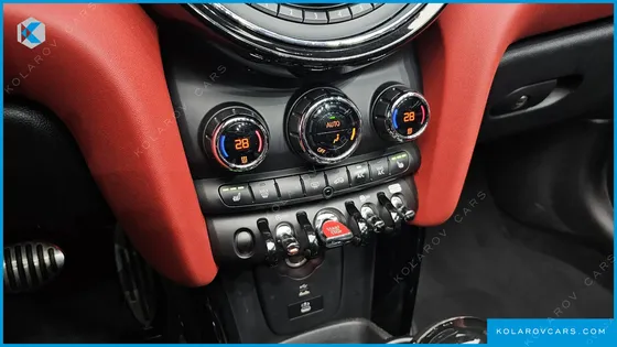 MINI COOPER CONVERTIBLE JCW