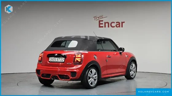 MINI COOPER CONVERTIBLE JCW