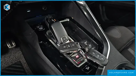 PEUGEOT 3008 1.2 PURE TECH GT