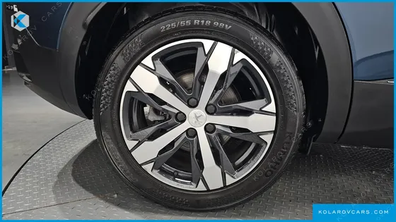 PEUGEOT 3008 1.2 PURE TECH GT