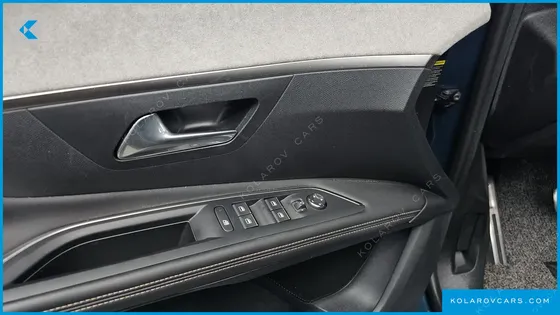 PEUGEOT 3008 1.2 PURE TECH GT