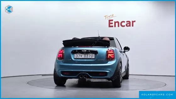 MINI COOPER CONVERTIBLE STANDARD