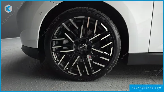 MINI COOPER SE FAVOURED