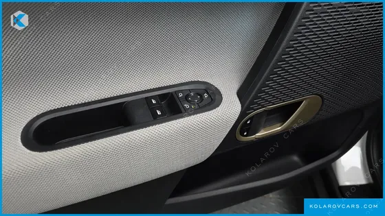 MINI COOPER SE FAVOURED