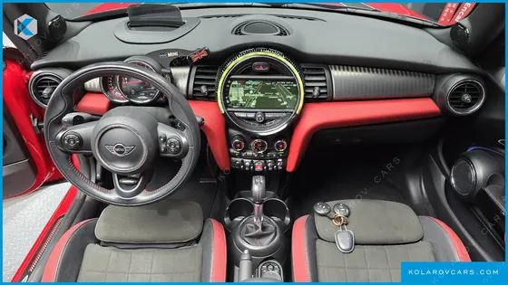 MINI COOPER CONVERTIBLE JCW