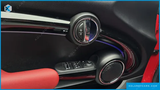 MINI COOPER CONVERTIBLE JCW