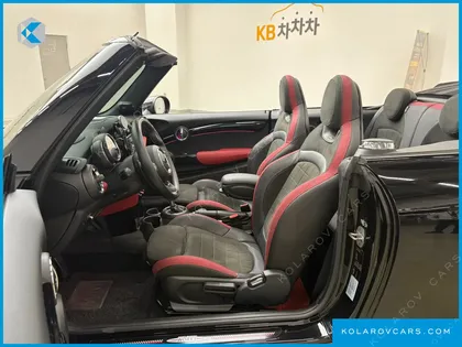MINI COOPER CONVERTIBLE JCW