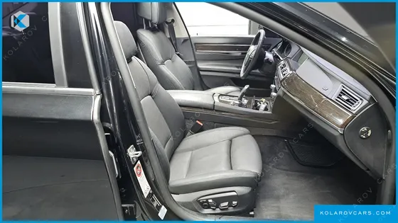 BMW 7 SERIES 740I