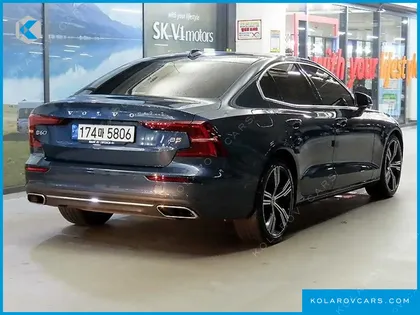 VOLVO S60 B5 INSCRIPTION