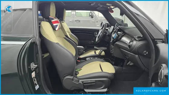 MINI COOPER 3DOOR RESOLUTE EDITION
