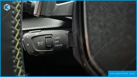 PEUGEOT 2008 1.5 BLUEHDI GT LINE