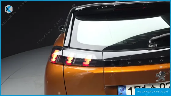 PEUGEOT 2008 1.5 BLUEHDI GT LINE