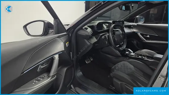 PEUGEOT 2008 1.5 BLUEHDI GT LINE