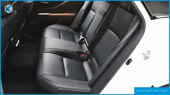 TOYOTA CROWN 2.5 4WD HYBRID