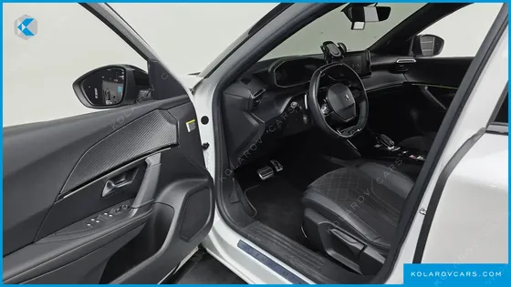 PEUGEOT 2008 1.5 BLUEHDI GT LINE