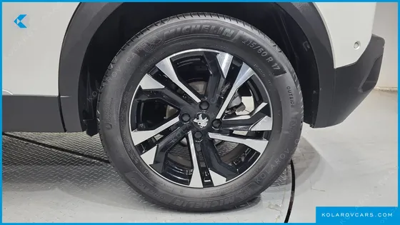 PEUGEOT 2008 1.5 BLUEHDI GT LINE