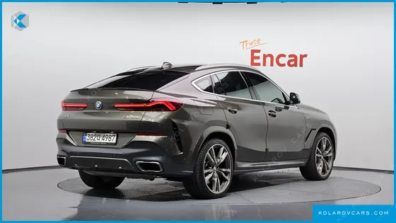 BMW X6 M50I