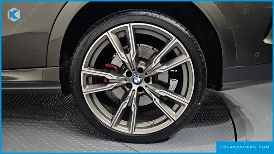 BMW X6 M50I