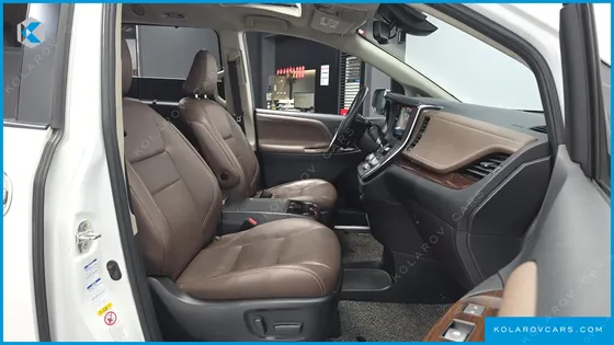 TOYOTA SIENNA 3.5 AWD