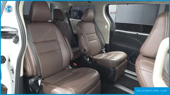 TOYOTA SIENNA 3.5 AWD