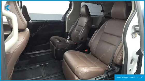TOYOTA SIENNA 3.5 AWD