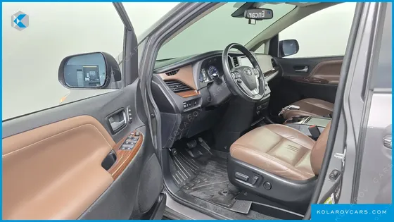 TOYOTA SIENNA 3.5 AWD