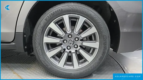 TOYOTA SIENNA 3.5 AWD