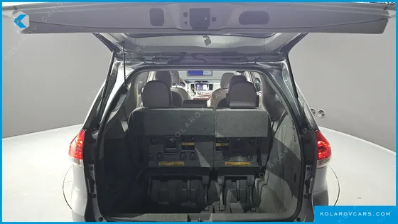 TOYOTA SIENNA 3.5 AWD