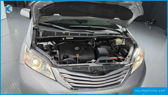 TOYOTA SIENNA 3.5