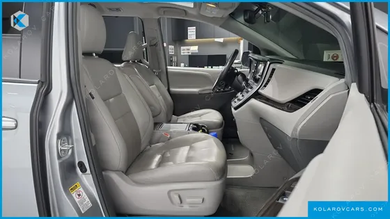 TOYOTA SIENNA 3.5
