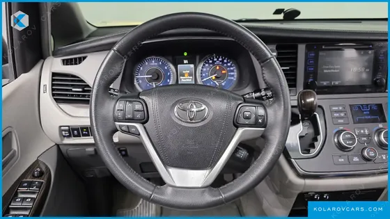 TOYOTA SIENNA 3.5