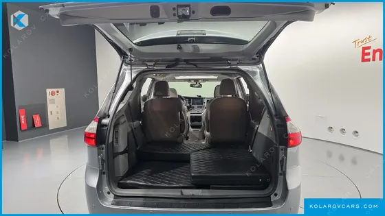 TOYOTA SIENNA 3.5
