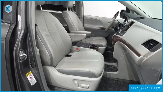 TOYOTA SIENNA 3.5
