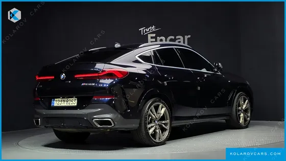 BMW X6 M50I