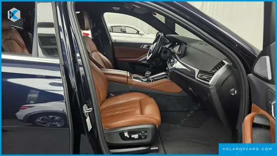 BMW X6 M50I